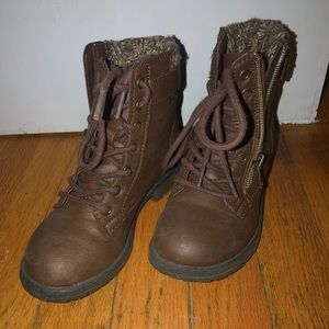 Girls brown motto boots 12